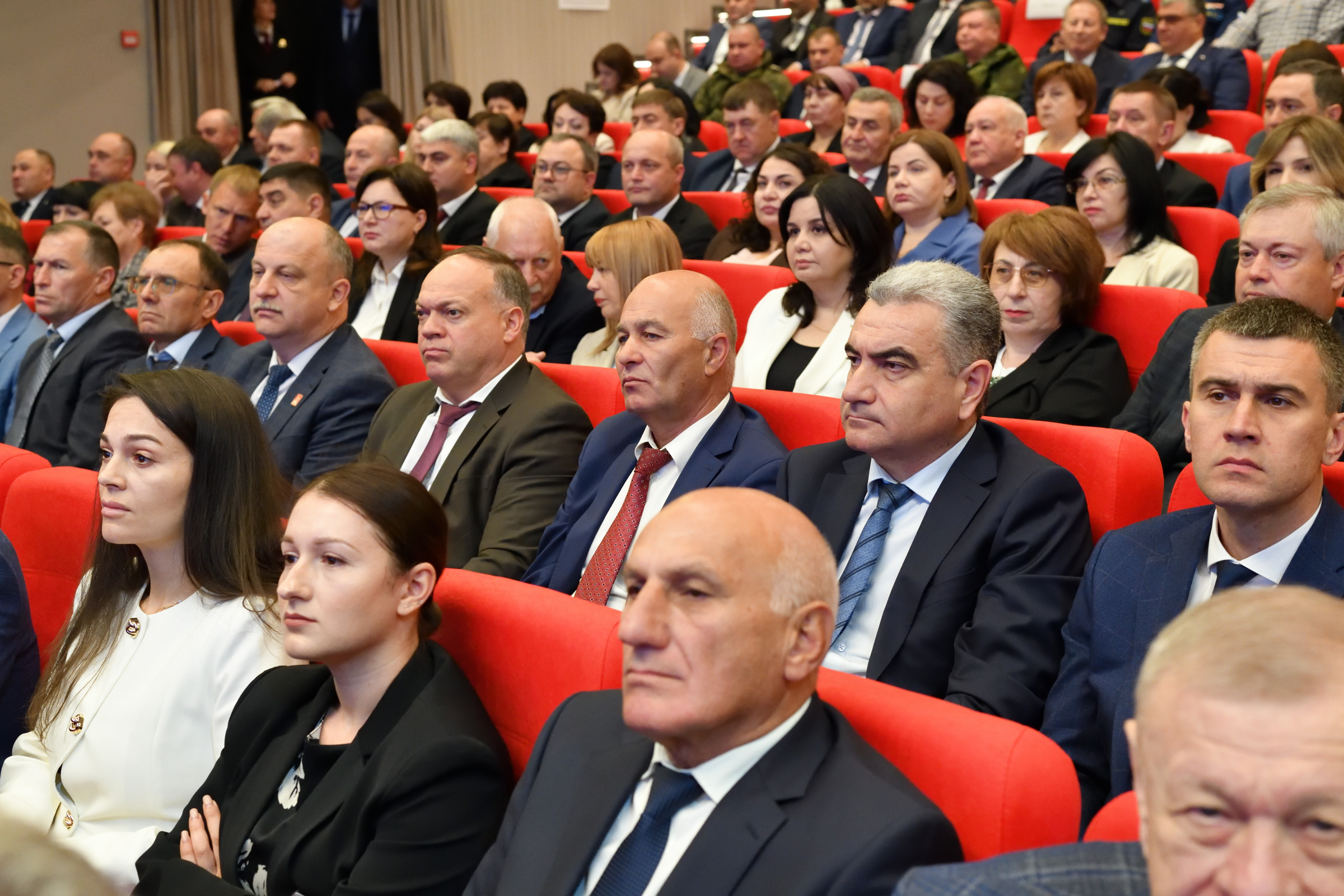 Глава Адыгеи выступил с отчетом об итогах работы кабинета министров РА в 2024 году