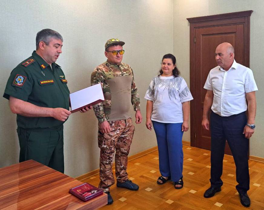 В Адыгейске вручен орден Мужества герою СВО