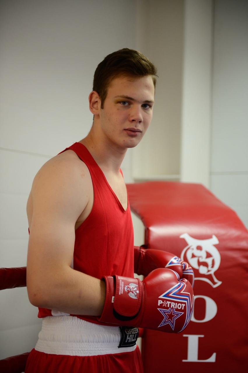 В Адыгее воспитанник Майкопской СШОР №2 имени Максимова готовится к первенству Европы по боксу