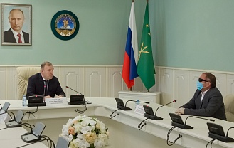 Глава Адыгеи провел встречу с руководителем Адыгейской республиканской организации Всероссийского общества слепых