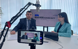 ЦУР Адыгеи и и.о. руководителя Минобразования РА провели прямой эфир