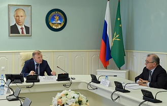 Глава Адыгеи принял председателя Федерации профсоюзов РА