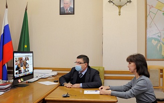 Глава Адыгеи провел личный прием граждан в приемной Президента России