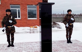 ЦУР Адыгеи помог вернуть памятник Герою России на родину